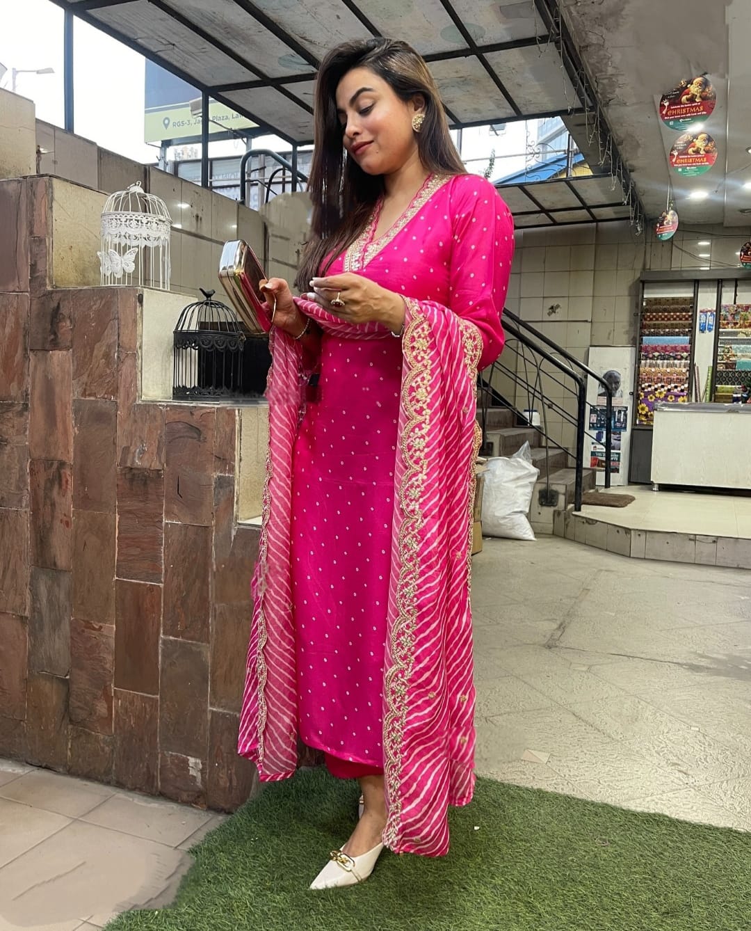 Clothas Goegeous Embrodery Work Kurti Pant And Duppatta Jenny Pink