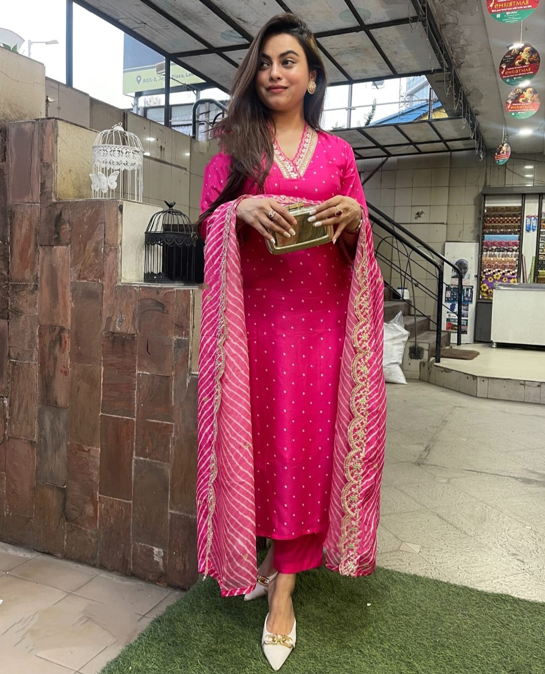 Clothas Goegeous Embrodery Work Kurti Pant And Duppatta Jenny Pink